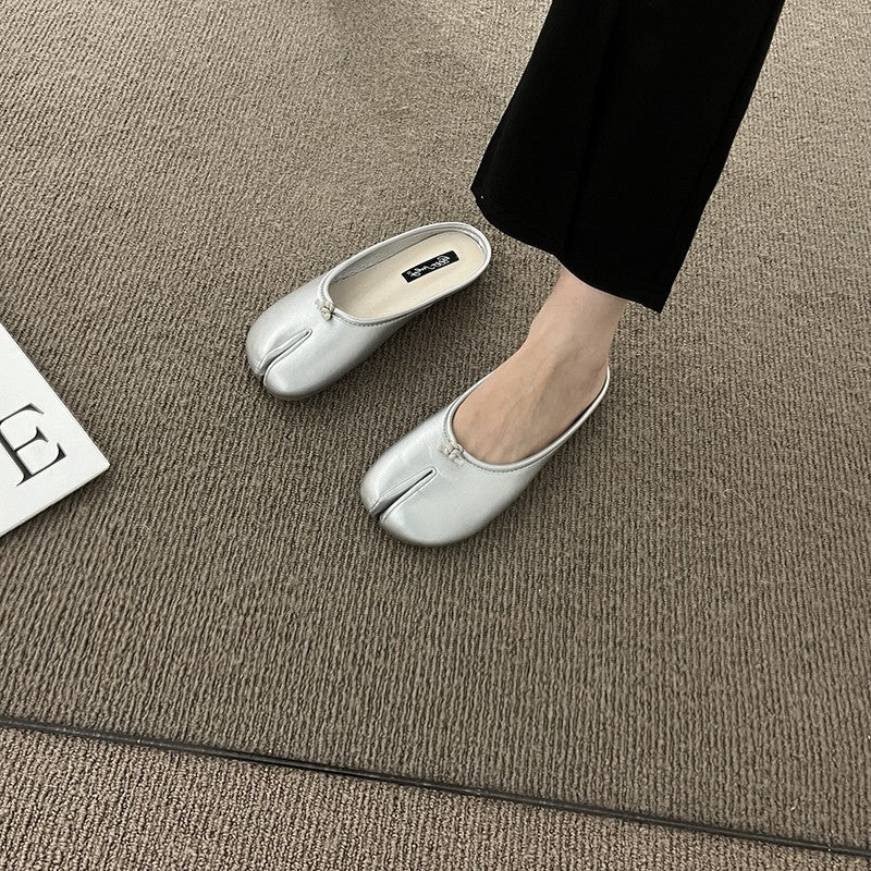 Women's Horseshoe Split-toe Shoes